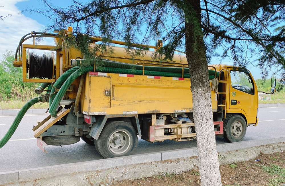 283酒楼清洗抽粪车